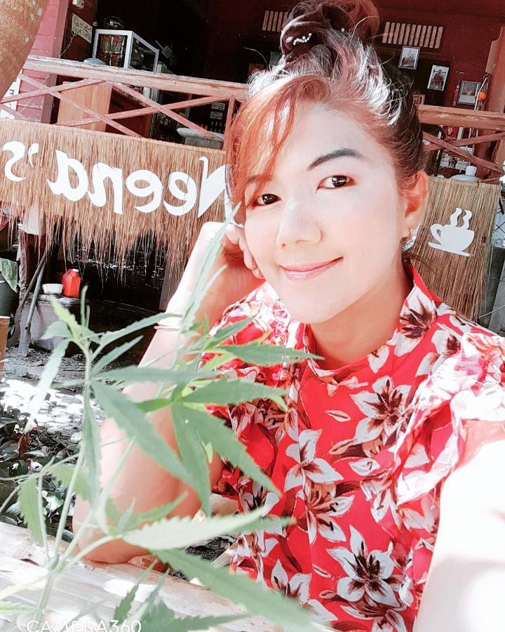 Ganja Gardens Camping Hotel Ban Nua Exterior photo